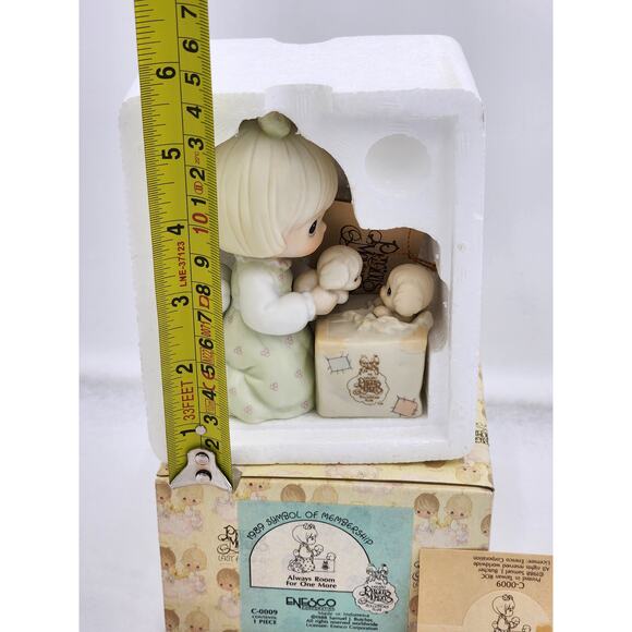 Precious Moments Figurine Always Room For One More Vintage Puppies W/Box Tags - Picture 5 of 5